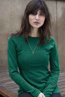 Green Nursing Sweater in 100% merino wool - Seen on location