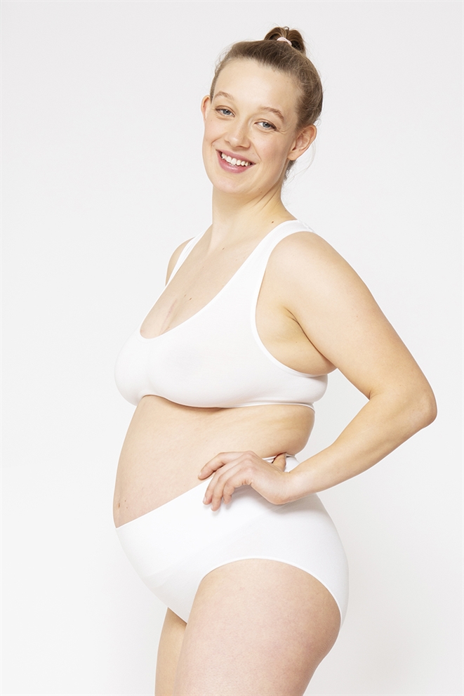 White nursing bra in Organically grown bamboo 